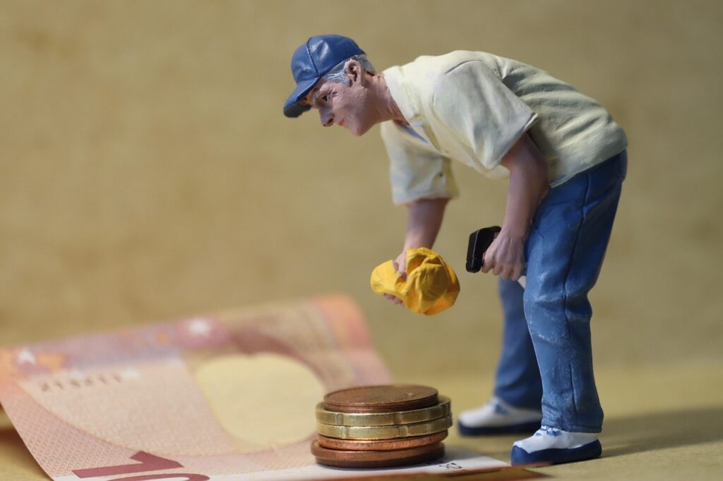 money laundering, money, finance, wealth, currency, euro, business, bar, cash, hard money, loose change, metal money, clean, to wash, taxes, save up, money laundering, money, money, money, money, money-7782671.jpg